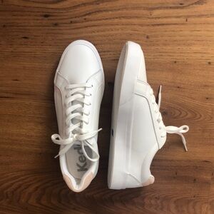 NWT Keds Pursuit Lace Up Sneaker Size 10